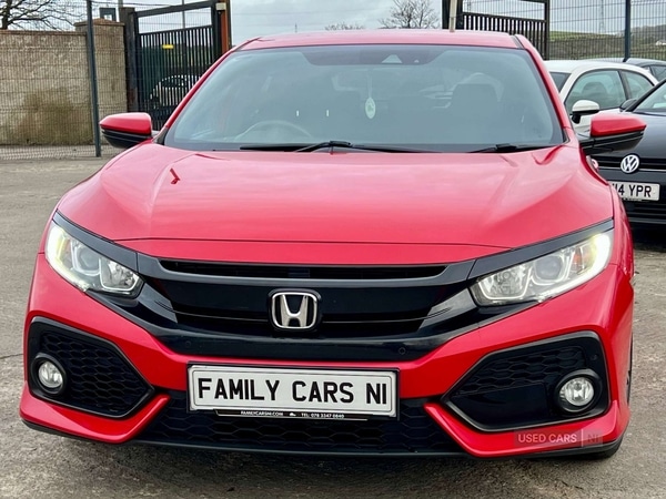 Used Honda Civic 2019 for sale - 76899804: Photo 2