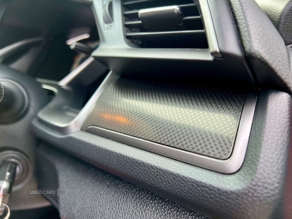 Used Honda Civic 2019 for sale - 76899804: Photo 26