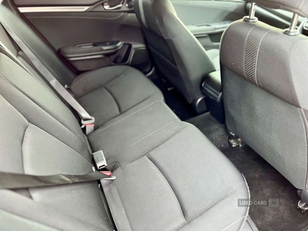 Used Honda Civic 2019 for sale - 76899804: Photo 44
