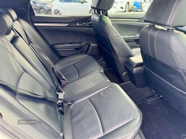 Used Honda Civic 2017 for sale - 77456890: Photo 47