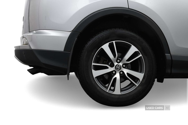 Used Toyota RAV4 2017 for sale - 76850738: Photo 11