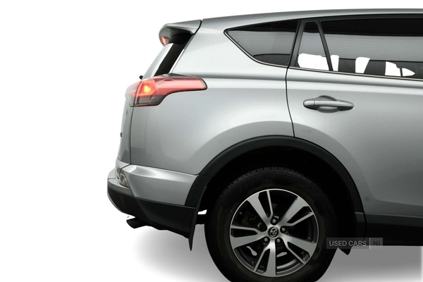 Used Toyota RAV4 2017 for sale - 76850738: Photo 12