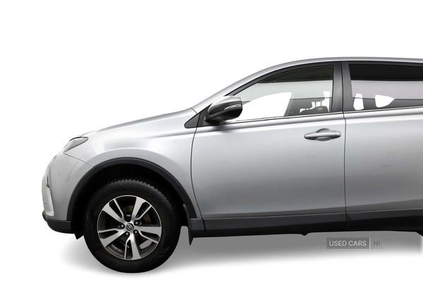 Used Toyota RAV4 2017 for sale - 76850738: Photo 4