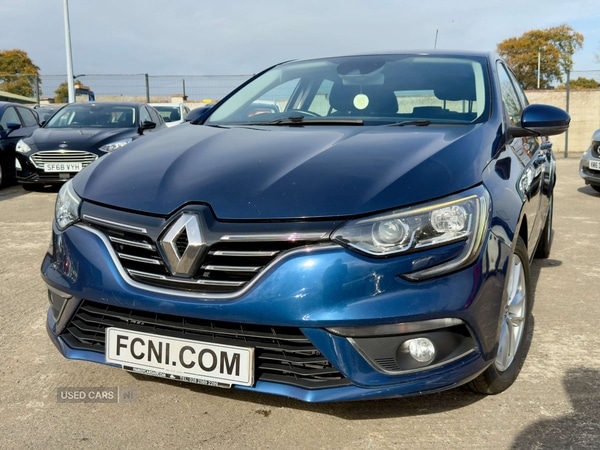 Used Renault Megane 2017 for sale - 76850793: Photo 5