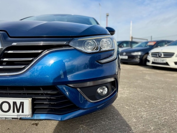 Used Renault Megane 2017 for sale - 76850793: Photo 7