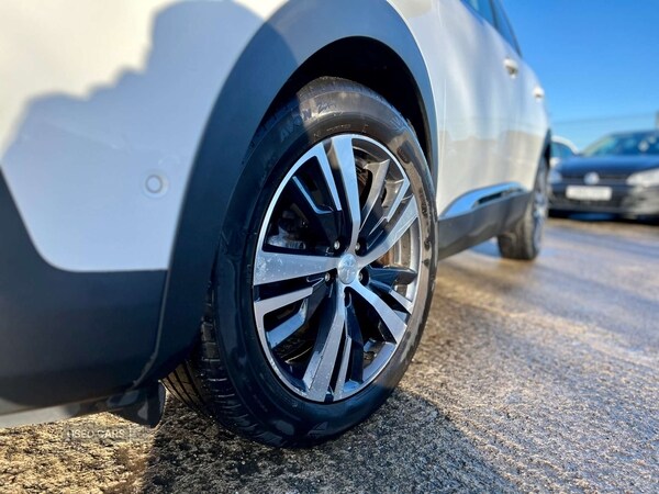 Used Peugeot 3008 2019 for sale - 76899805: Photo 5