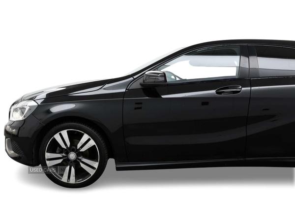 Used Mercedes-Benz A-Class 2015 for sale - 77970962: Photo 4