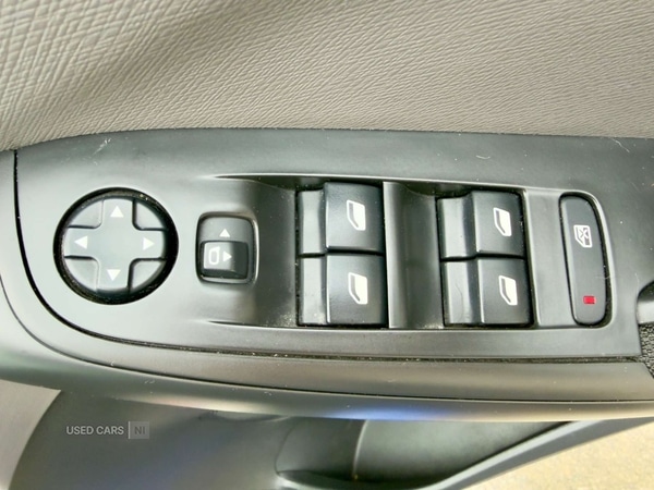 Used Citroen C4 Picasso 2017 for sale - 76850802: Photo 29