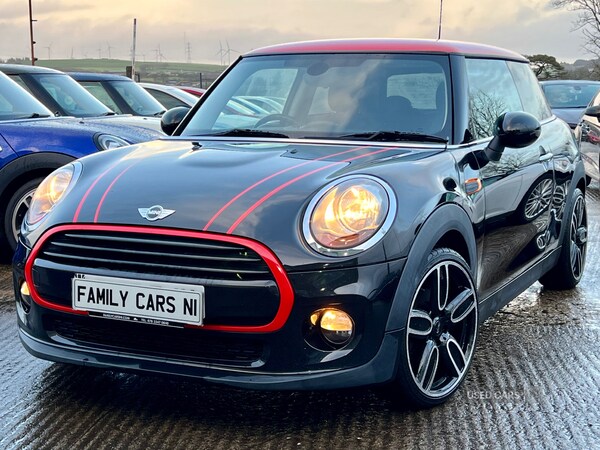 Used MINI Hatch 2018 for sale - 76850585: Photo 2