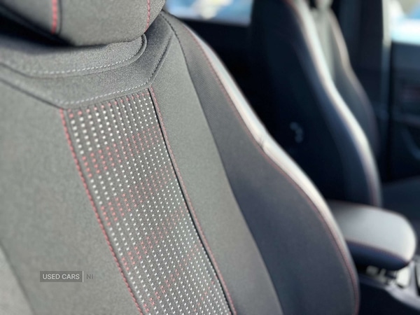 Used Peugeot 308 2017 for sale - 76850727: Photo 19