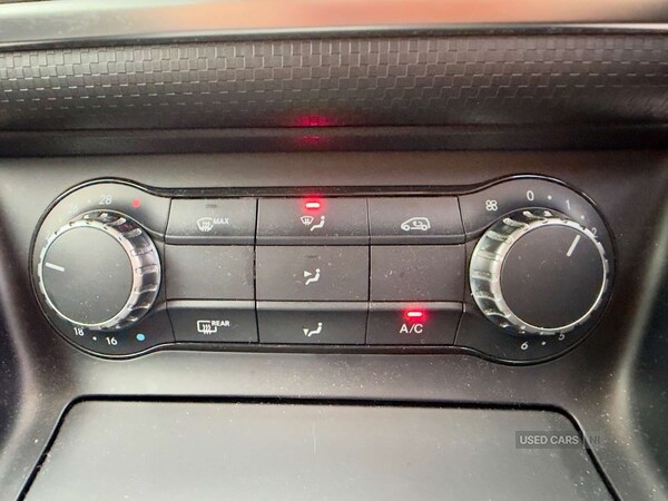Used Mercedes-Benz A-Class 2015 for sale - 76073604: Photo 31