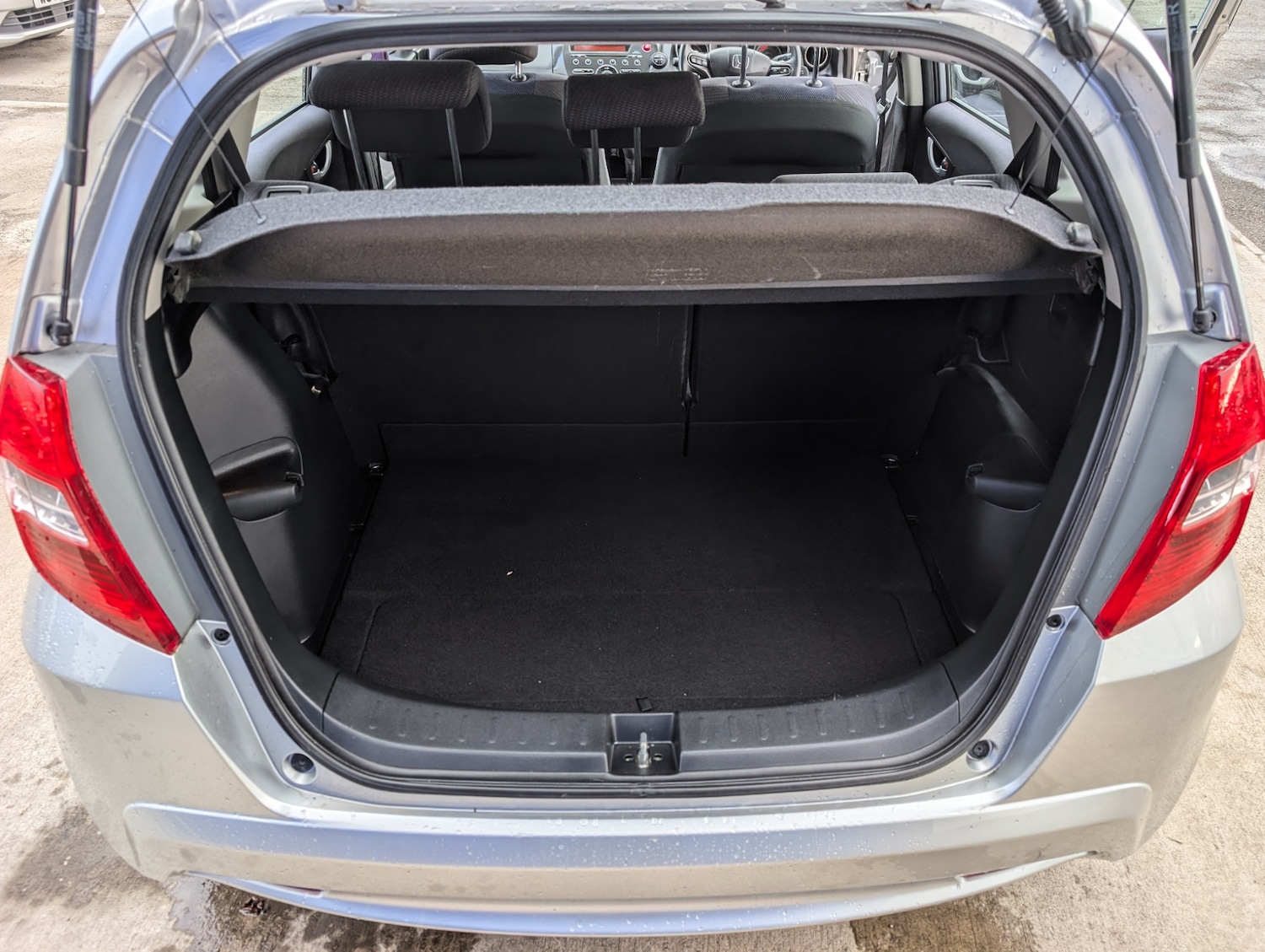 Used Honda Jazz 2011 for sale - 77963737: Photo 8