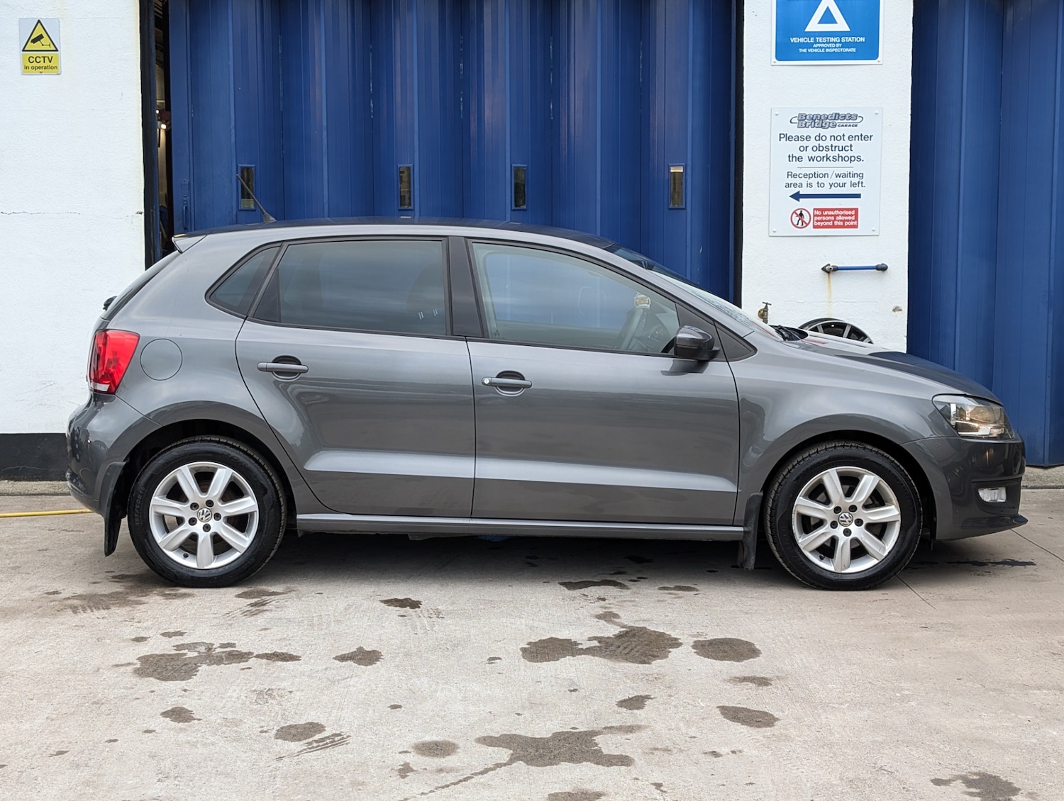 Used Volkswagen Polo 2011 for sale - 77963766: Photo 3