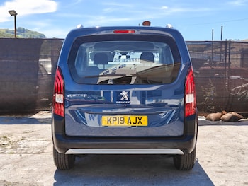 Used Peugeot Rifter 2019 for sale - 79020963: Photo