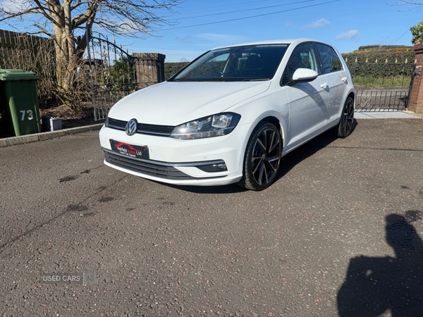 Used Volkswagen Golf 2019 for sale - 77854620: Photo 2