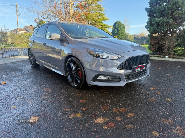 Used Ford Focus 2016 for sale - 76671965: Photo 1