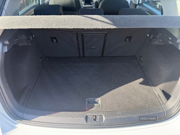 Used Volkswagen Golf 2014 for sale - 77738892: Photo 8