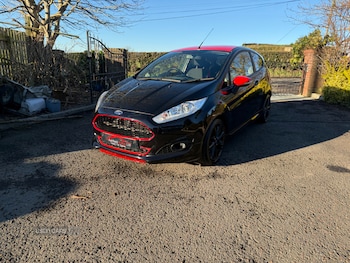 Used Ford Fiesta 2016 for sale - 76528600: Photo