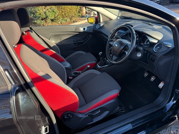 Used Ford Fiesta 2016 for sale - 76528600: Photo 5