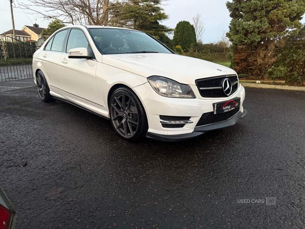 Used Mercedes-Benz C Class 2013 for sale - 76667671: Photo 1