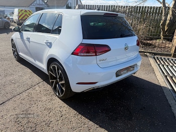 Used Volkswagen Golf 2019 for sale - 77794627: Photo