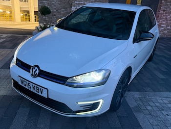 Used Volkswagen Golf 2015 for sale - 79612841: Photo