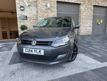 Used Volkswagen Polo 2014 for sale - 79143305: Photo