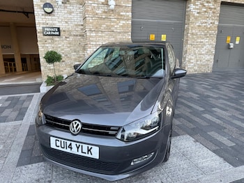 Used Volkswagen Polo 2014 for sale - 79143305: Photo