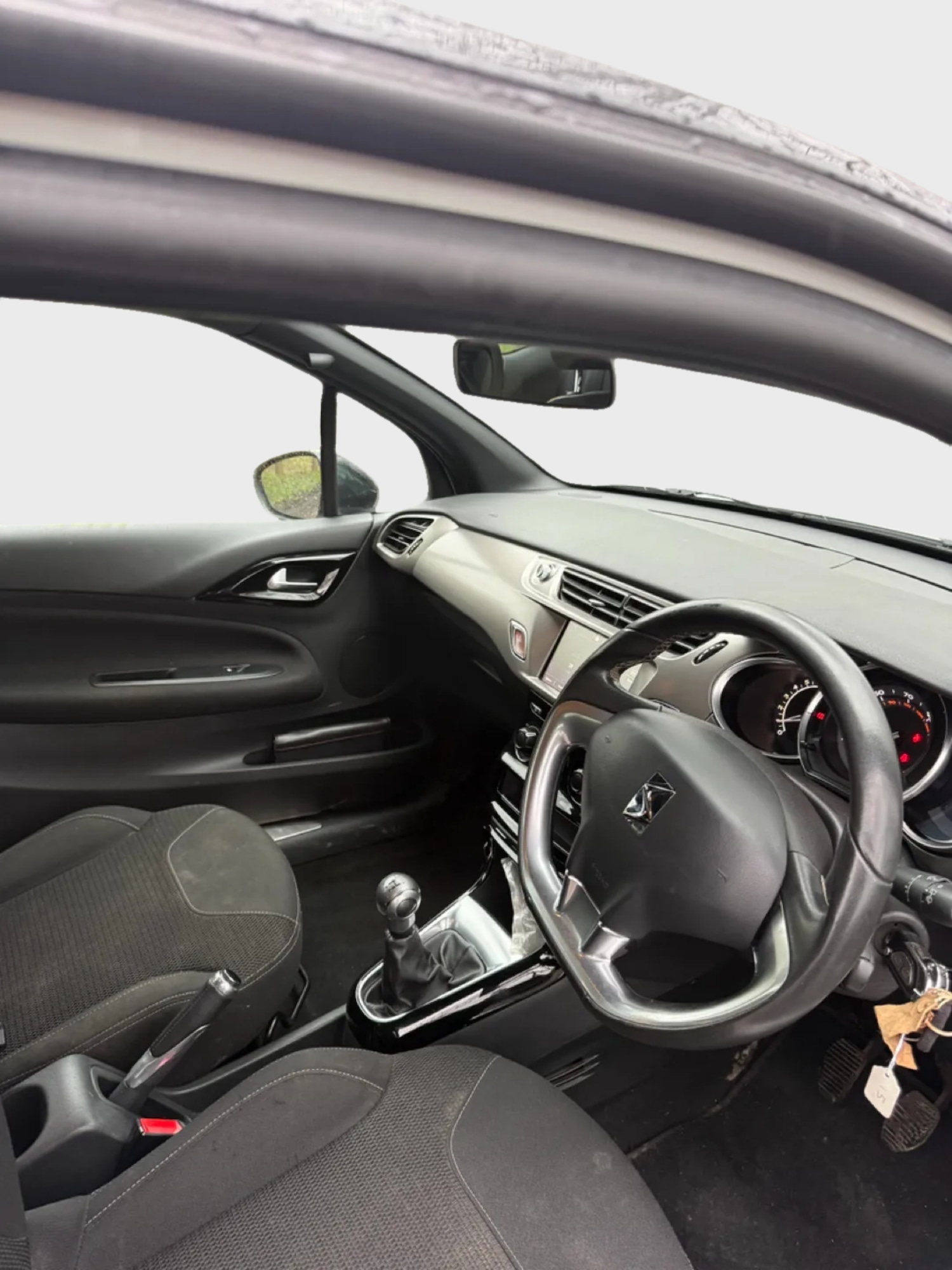 Used DS Automobiles DS 3 2017 for sale - 77298663: Photo 12