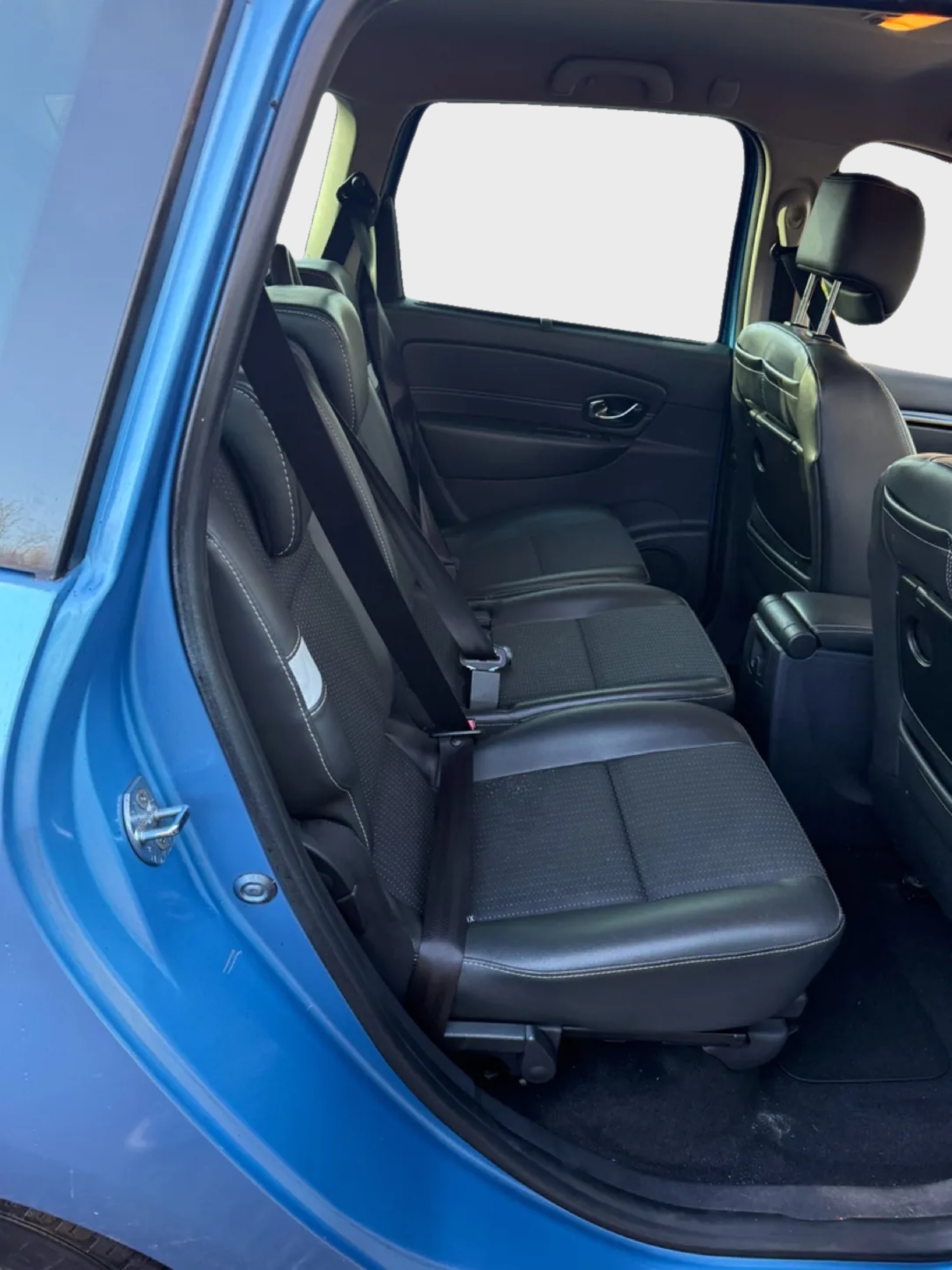 Used Renault Grand Scenic 2015 for sale - 77268178: Photo 12