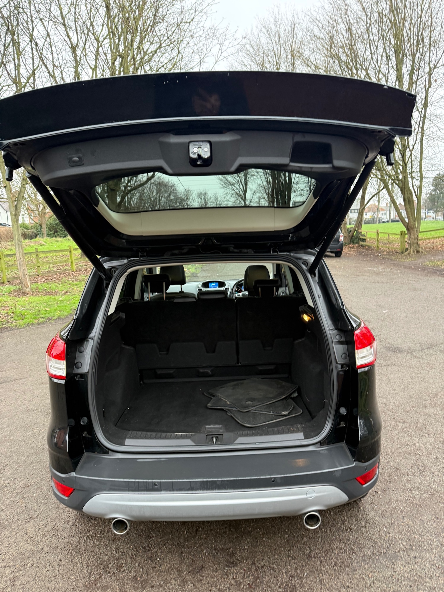 Used Ford Kuga 2013 for sale - 77268638: Photo 11