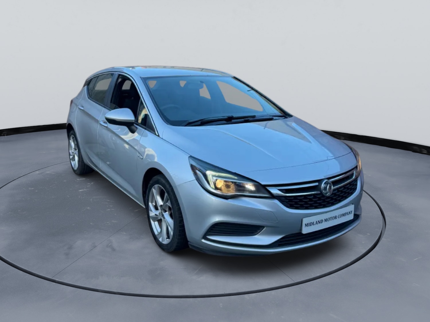 Used Vauxhall Astra 2016 for sale - 77266547: Photo 2