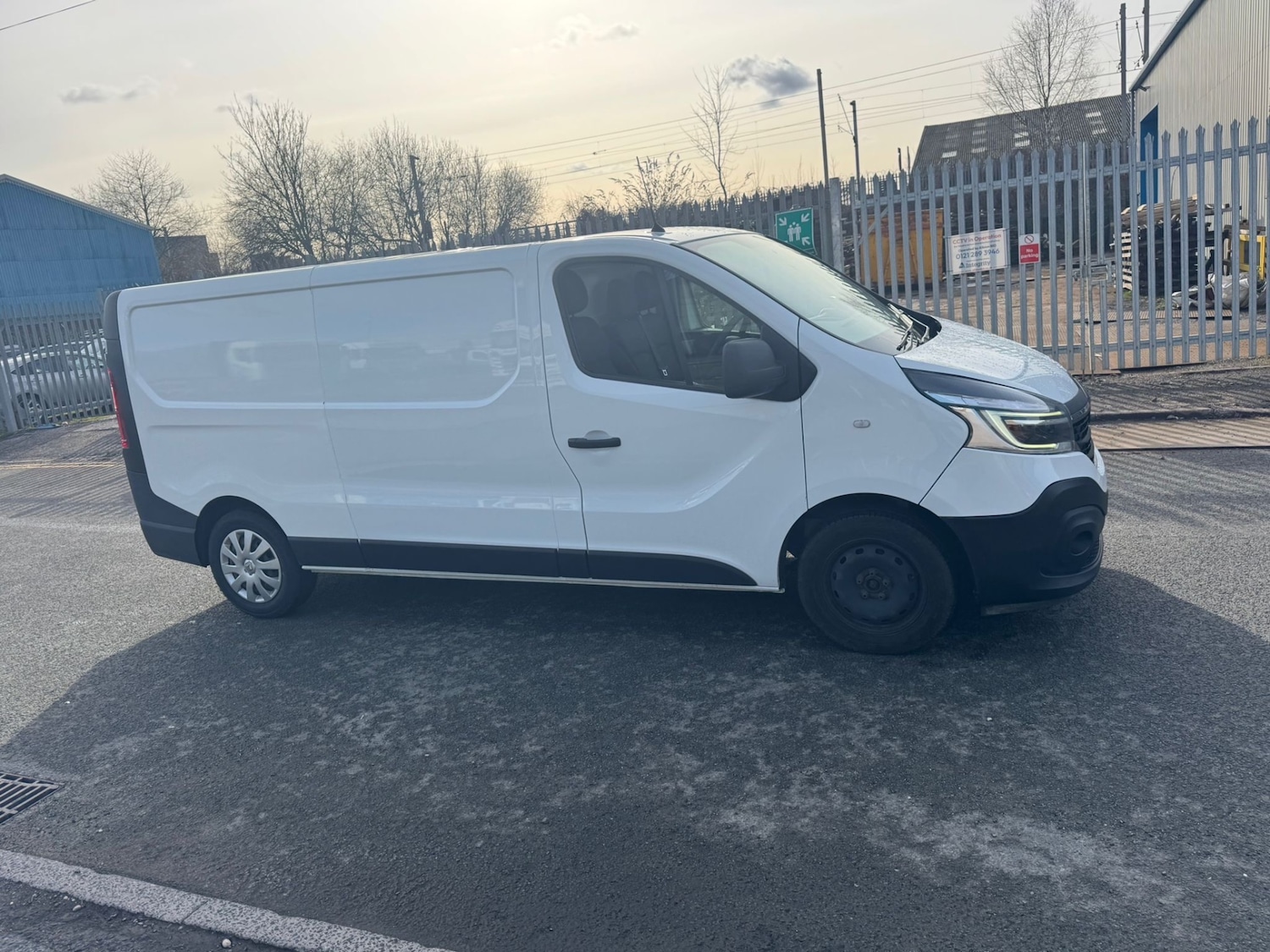 Used Renault Trafic 2021 for sale - 77579281: Photo 2