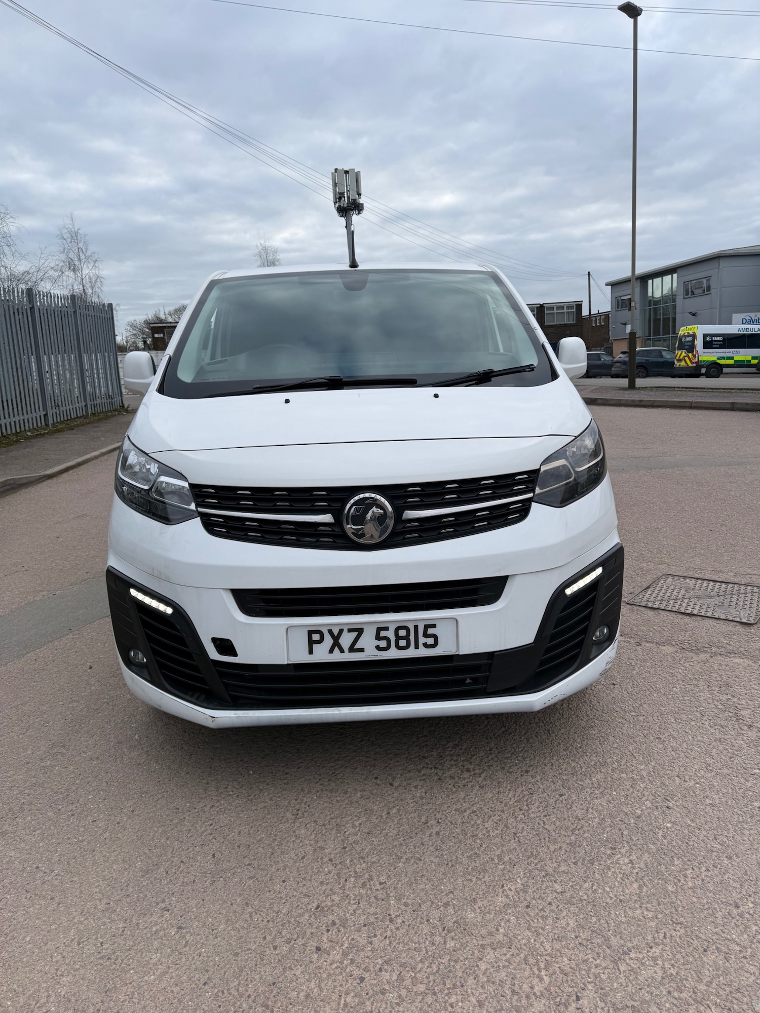 Used Vauxhall Vivaro 2019 for sale - 77733374: Photo 2