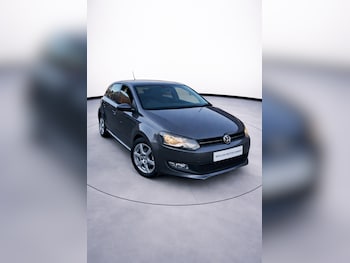 Used Volkswagen Polo 2011 for sale - 77264173: Photo