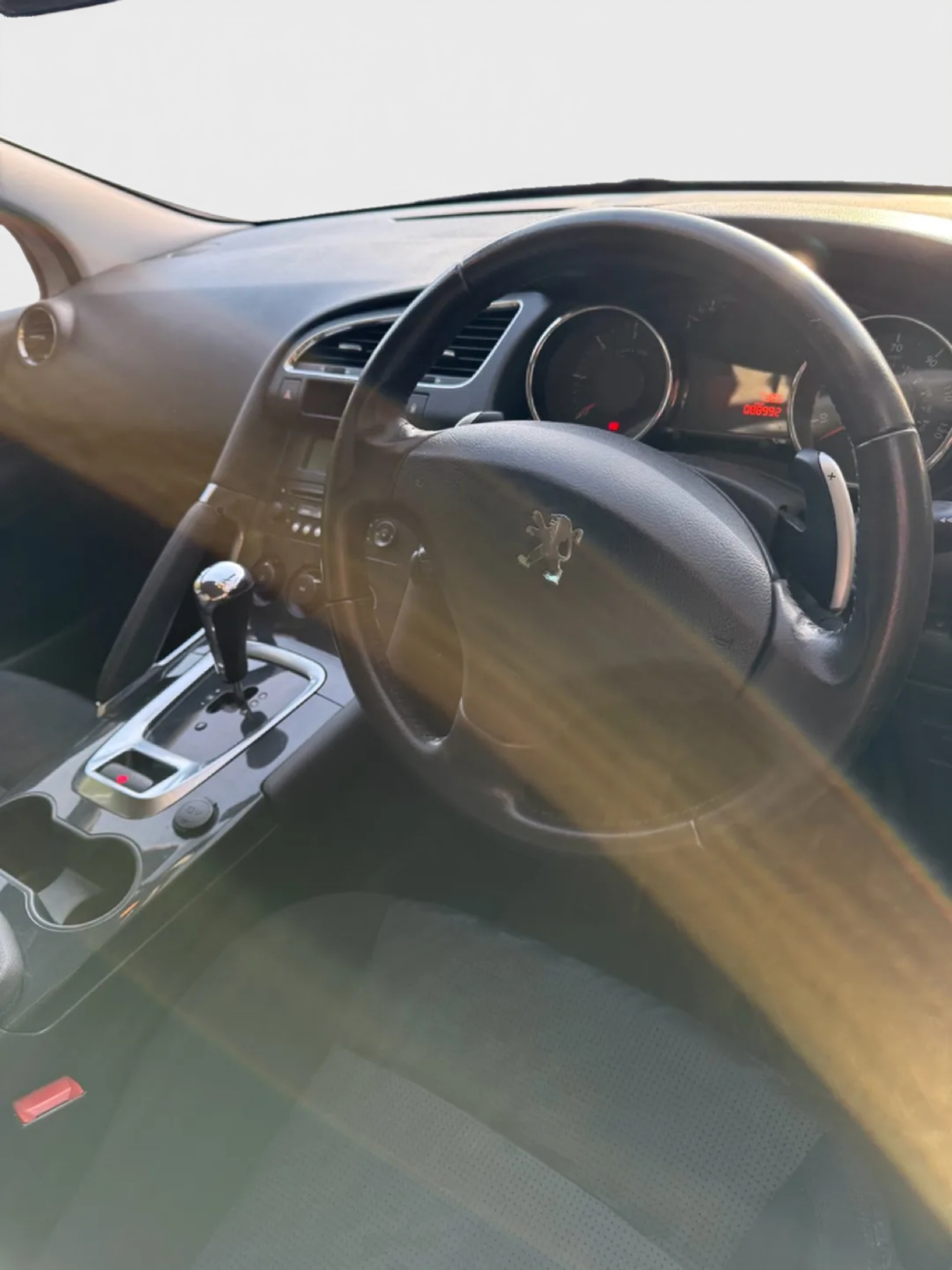 Used Peugeot 3008 2011 for sale - 77251433: Photo 10