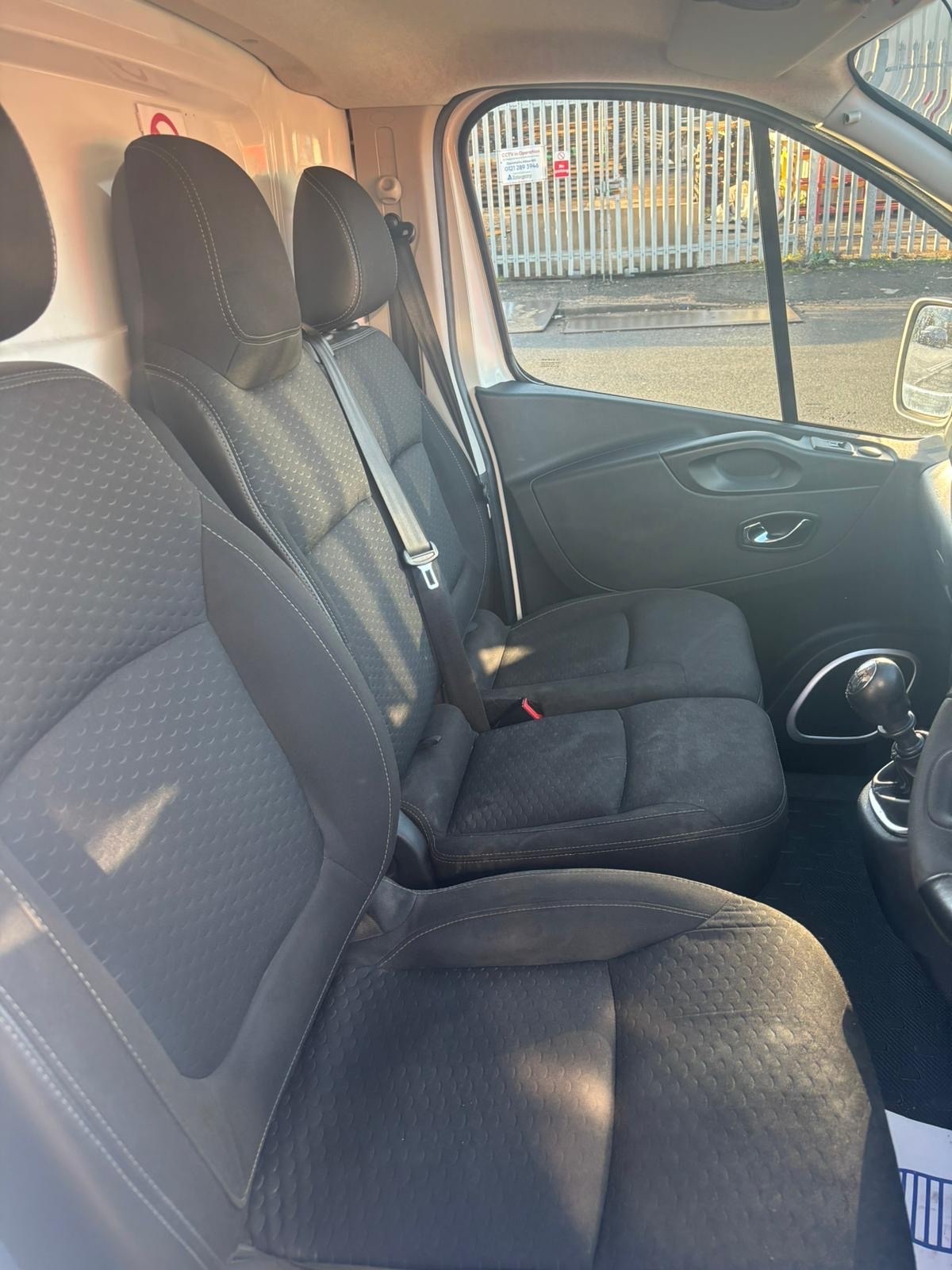 Used Vauxhall Vivaro 2018 for sale - 77266557: Photo 8