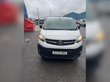 Vauxhall Vivaro feature image