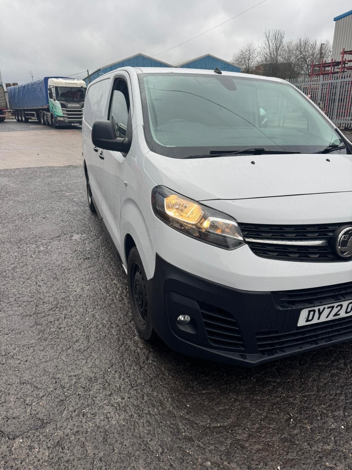 Used Vauxhall Vivaro 2022 for sale - 77300352: Photo 2