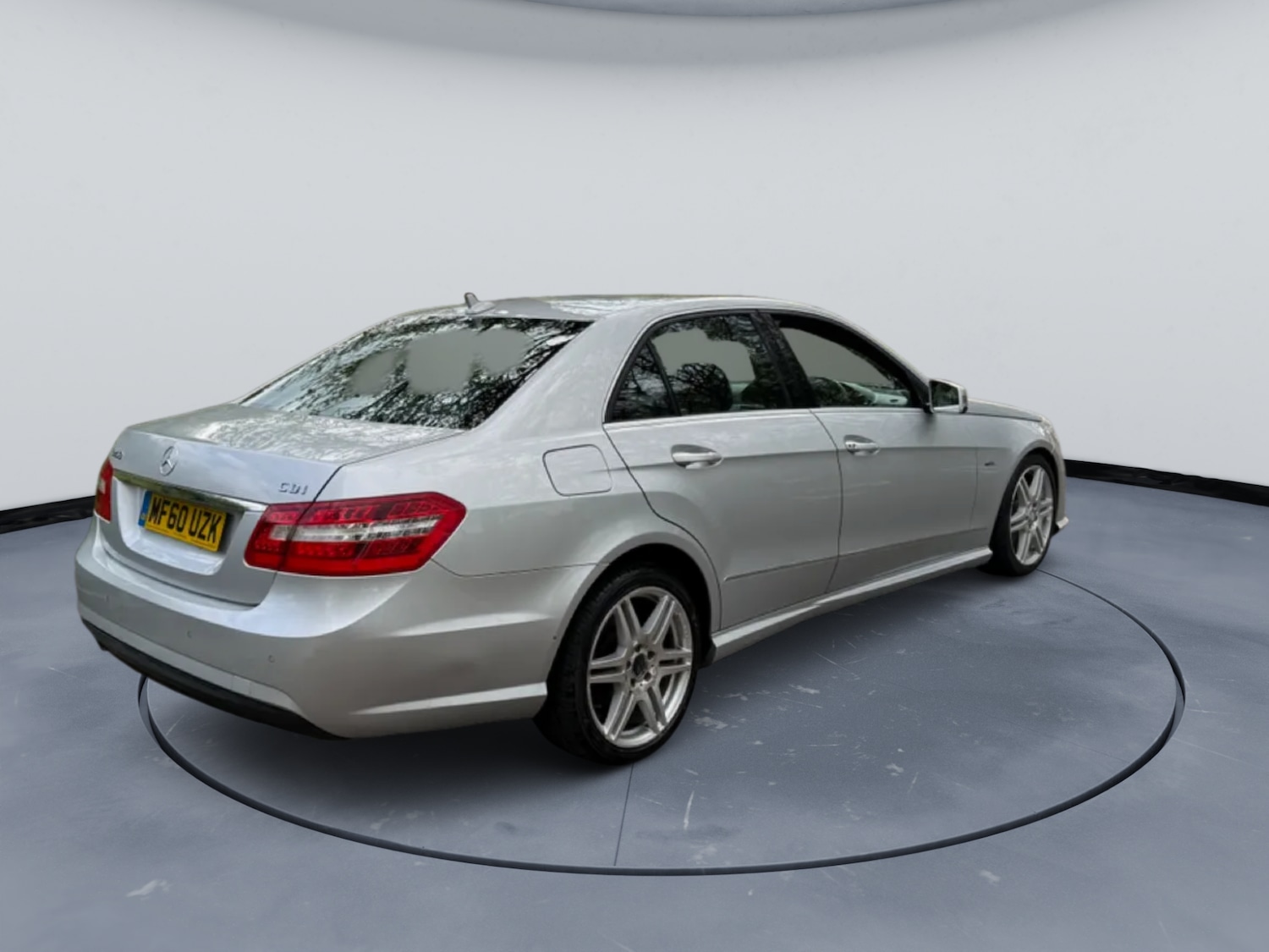 Used Mercedes-Benz E Class 2010 for sale - 78220555: Photo 8
