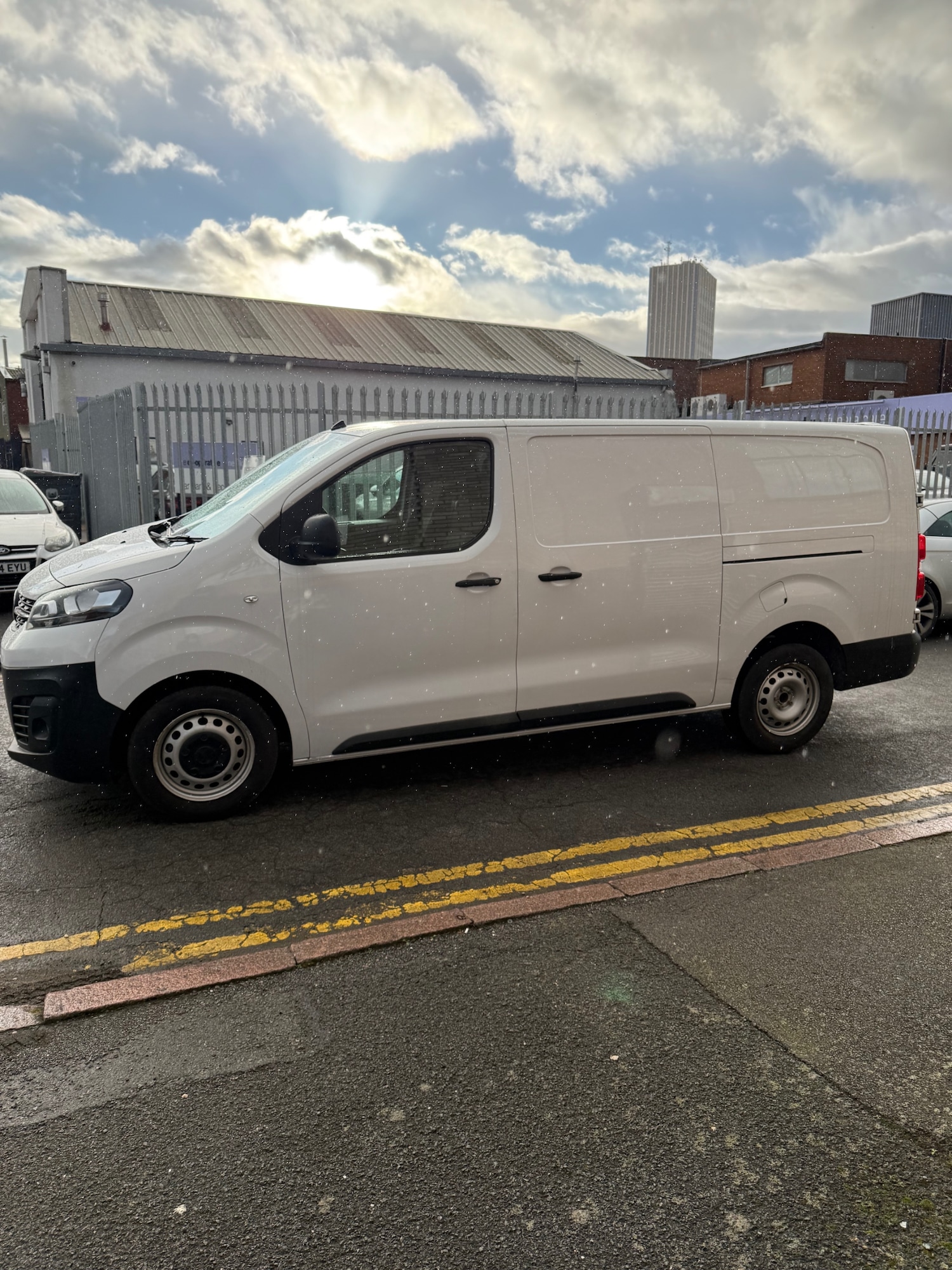 Used Vauxhall Vivaro 2022 for sale - 77739531: Photo 4