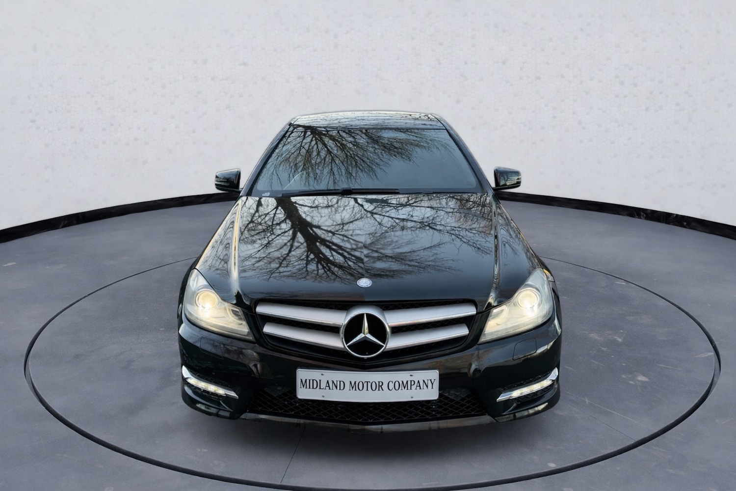 Used Mercedes-Benz C Class 2013 for sale - 77268637: Photo 4