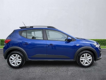 Used Dacia Sandero Stepway 2023 for sale - 78956901: Photo