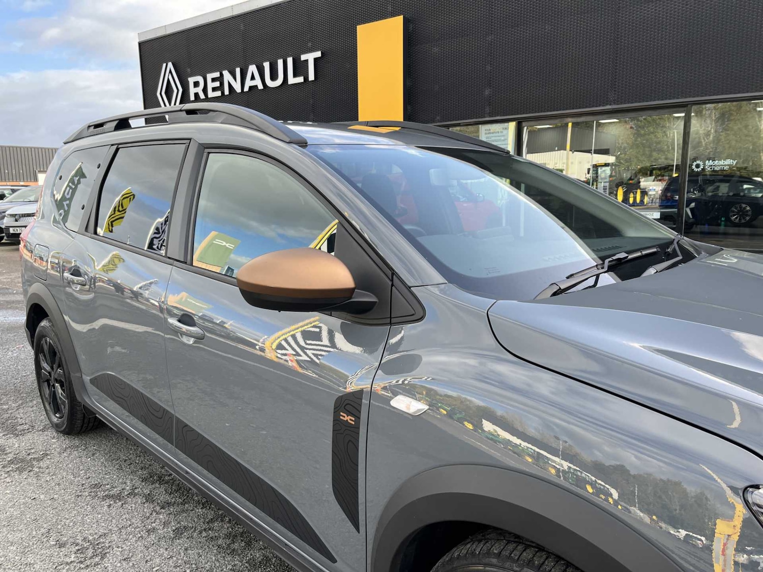 Used Dacia Jogger 2024 for sale - 76437237: Photo 30