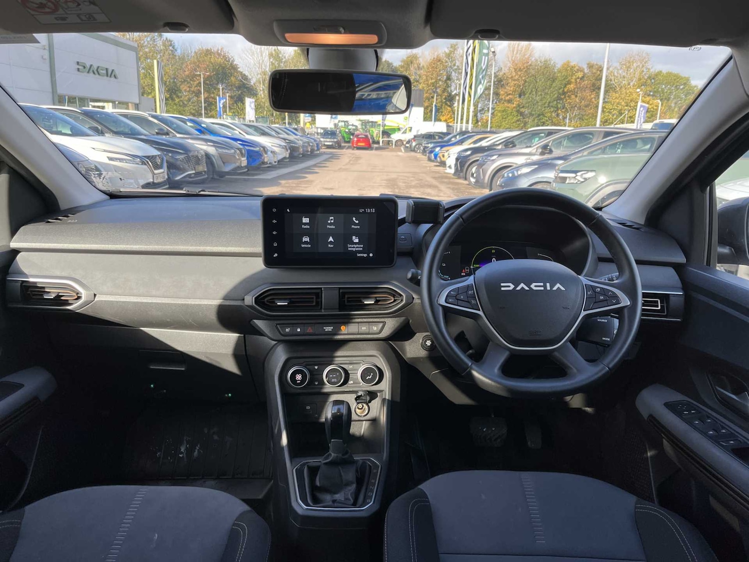 Used Dacia Jogger 2024 for sale - 76437237: Photo 8