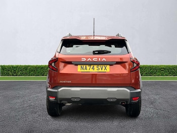 Used Dacia Duster 2024 for sale - 76455252: Photo