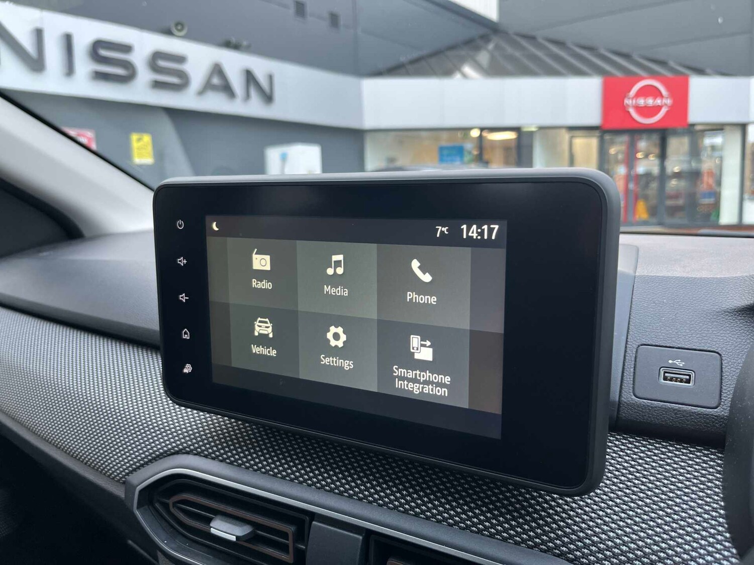 Used Dacia Sandero Stepway 2024 for sale - 77488065: Photo 10