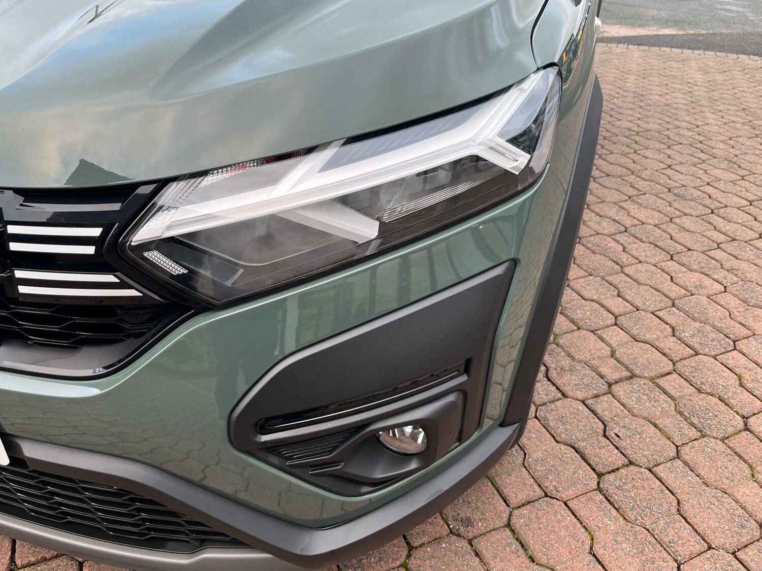 Used Dacia Sandero Stepway 2024 for sale - 77488065: Photo 27