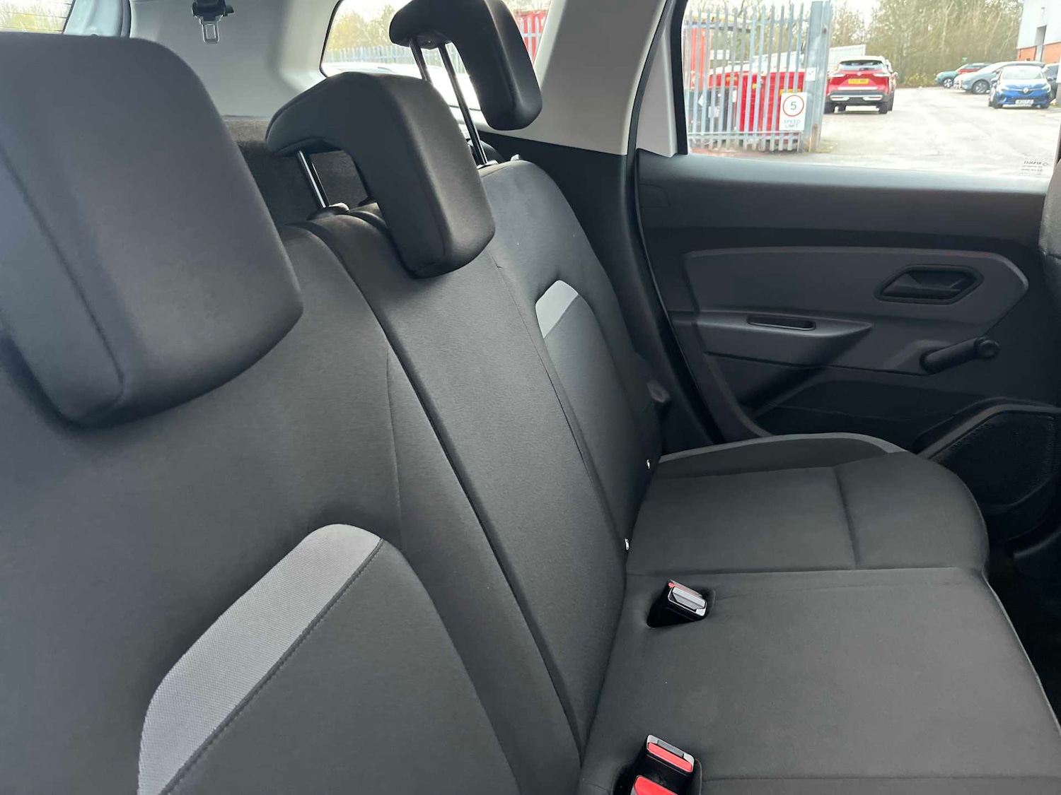 Used Dacia Duster 2019 for sale - 76763512: Photo 14