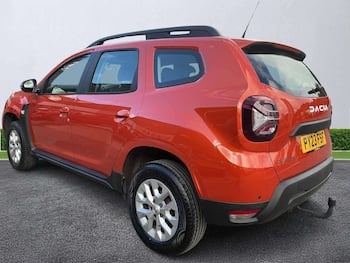 Used Dacia Duster 2023 for sale - 79739725: Photo